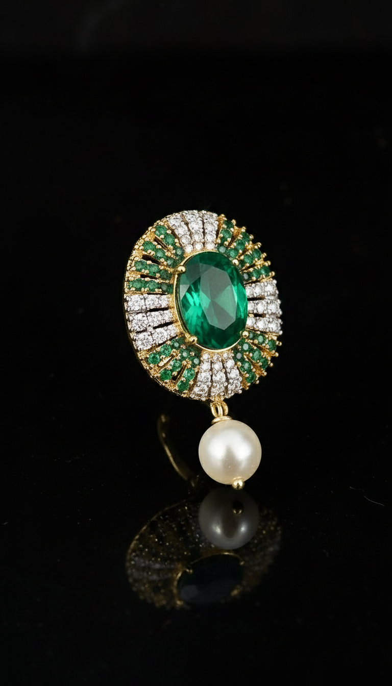 The Emerald Sunburst Pearl Set