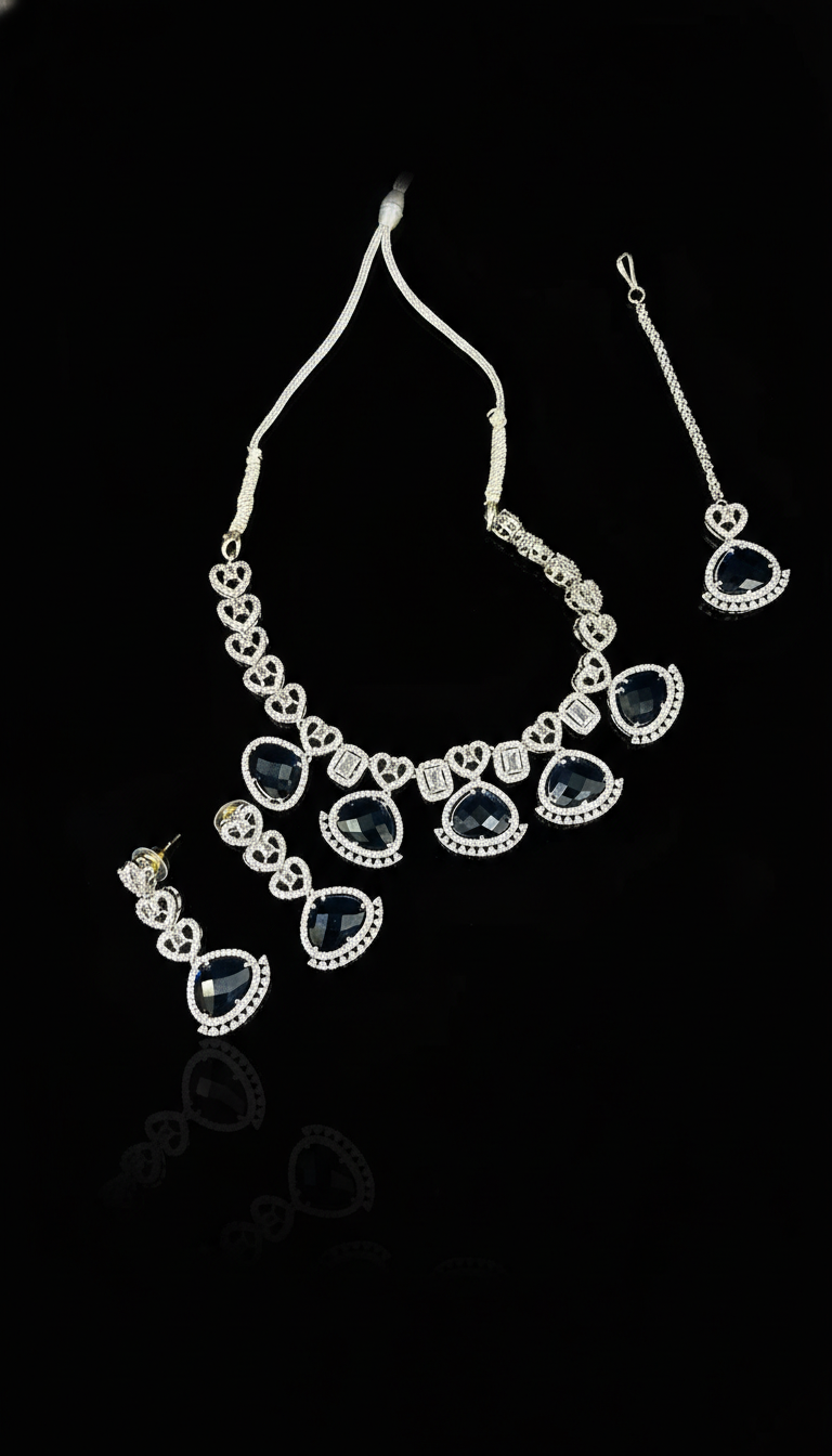 The Midnight Romance Set